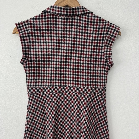 Zara Girls Red White Blue Check Dress Short Sleeves 2 Pockets Button Size 11-12 - Picture 7 of 7